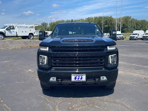 Used 2022 Chevrolet Silverado 3500 LTZ w/ LTZ Plus Package AWD/4WD image 8