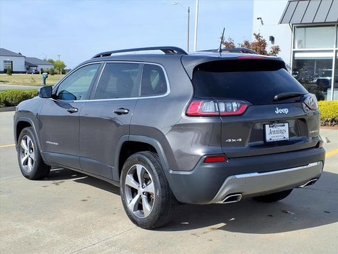 Used 2022 Jeep Cherokee Limited AWD/4WD image 3