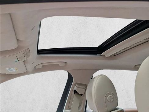 Certified 2022 Mercedes-Benz E 350 4MATIC Sedan image 12