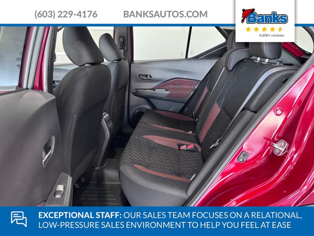 Used 2022 Nissan Kicks SR FWD image 10