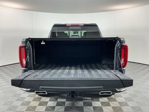 Used 2023 GMC Sierra 1500 AT4 w/ AT4 Premium Package AWD/4WD image 7