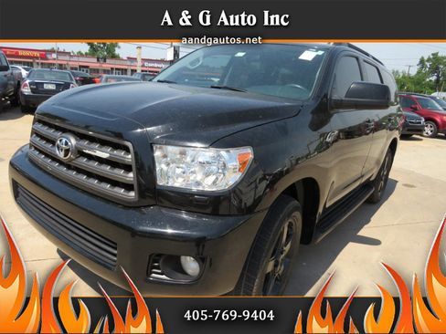 Used 2014 Toyota Sequoia SR5 w/ Sport Appearance Package RWD image 1