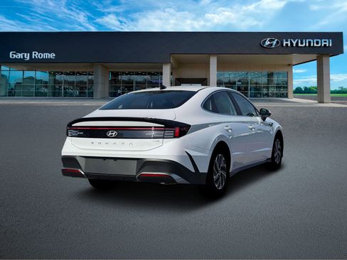 New 2026 Hyundai Sonata Blue FWD image 7