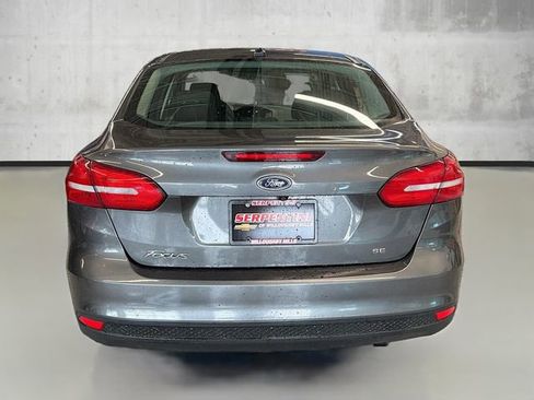 Used 2018 Ford Focus SE image 6