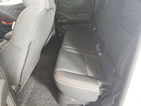 New 2026 Nissan Frontier PRO-4X w/ Pro-4x Convenience Package image 13