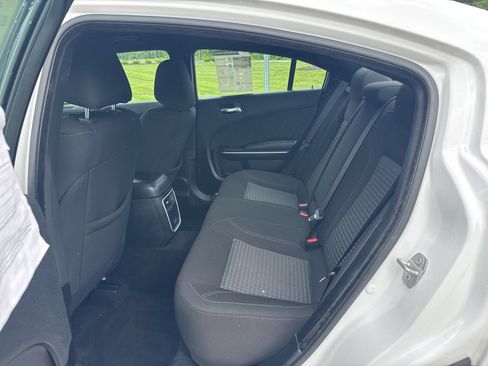 Used 2023 Dodge Charger SXT RWD image 13