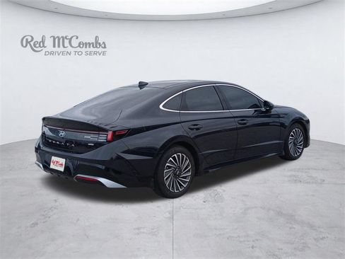 Certified 2025 Hyundai Sonata Limited FWD image 7