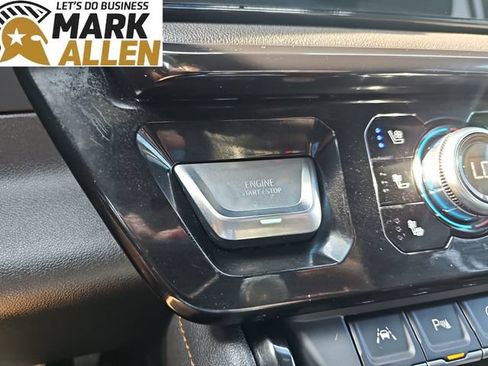 Used 2025 GMC Sierra 1500 AT4 AWD/4WD image 17