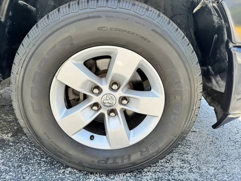 Used 2019 RAM 1500 Tradesman RWD image 30