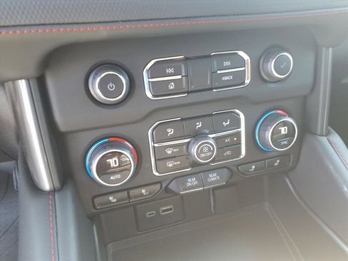 Used 2023 Chevrolet Tahoe RST w/ Luxury Package image 15