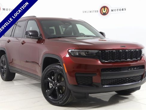 Used 2023 Jeep Grand Cherokee L Laredo image 1