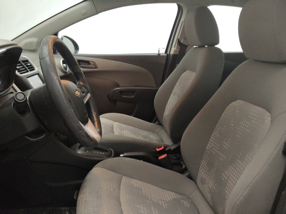 Used 2017 Chevrolet Sonic LS FWD image 17