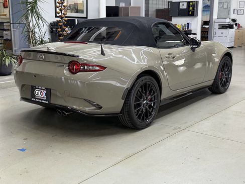 Used 2023 MAZDA MX-5 Miata Club w/ Brembo/BBS Recaro Package RWD image 2