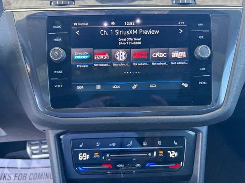 Used 2023 Volkswagen Tiguan SEL R-Line AWD/4WD image 10