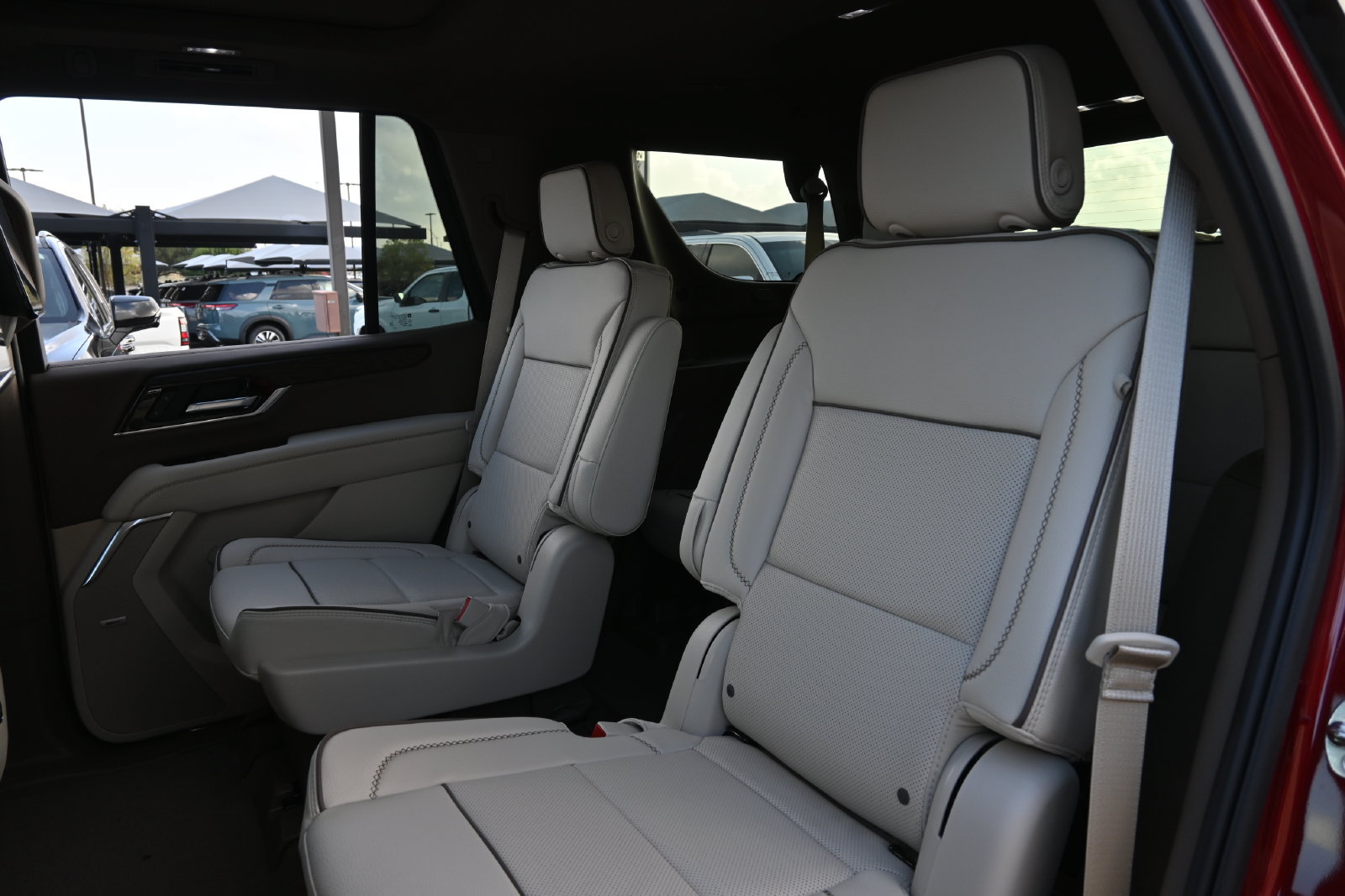 New 2026 GMC Yukon Denali w/ Advanced Technology Package RWD image 39