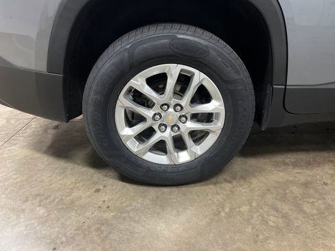 Certified 2021 Chevrolet Traverse LT AWD/4WD image 10