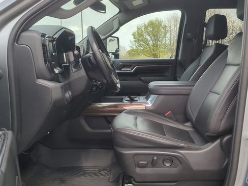 Used 2024 Chevrolet Silverado 2500 LT w/ All Star Edition image 19