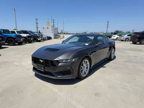 Used 2024 Ford Mustang GT Premium RWD image 1