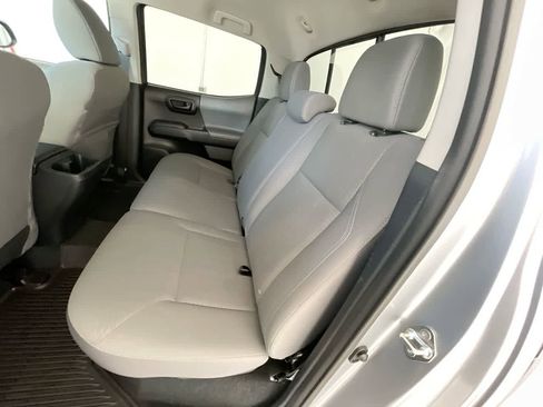 Certified 2019 Toyota Tacoma SR w/ SR Convenience Package image 21