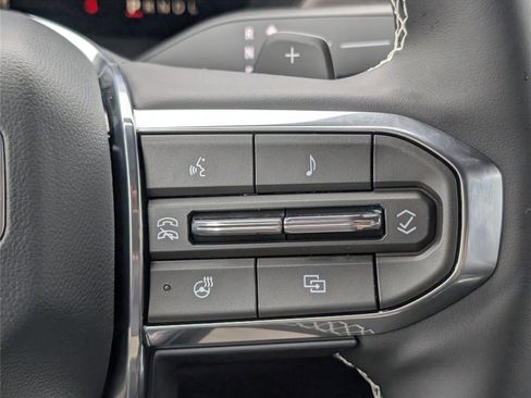 New 2026 GMC Acadia Denali w/ Super Cruise Package FWD image 24