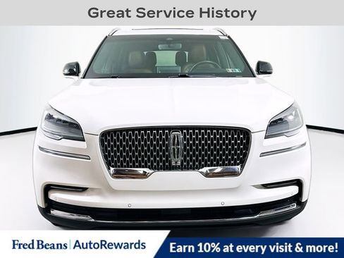 Used 2022 Lincoln Aviator Reserve w/ Elements Package Plus image 2