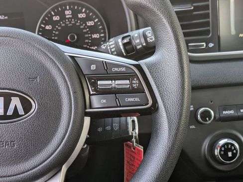 Used 2020 Kia Sportage LX image 14