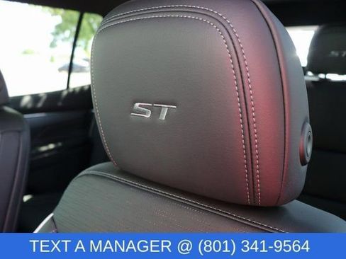 New 2026 Buick Enclave Sport Touring w/ Power Package image 24