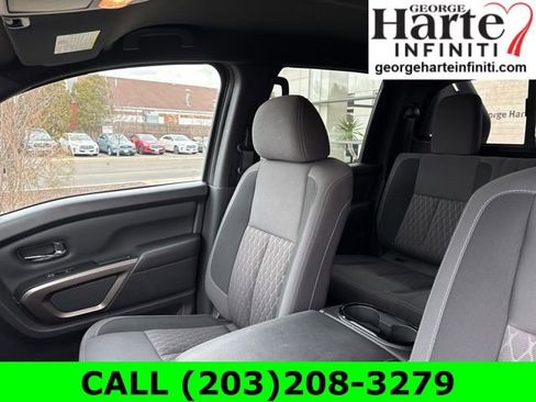 Used 2024 Nissan Titan SV w/ SV Bronze Edition Package image 20