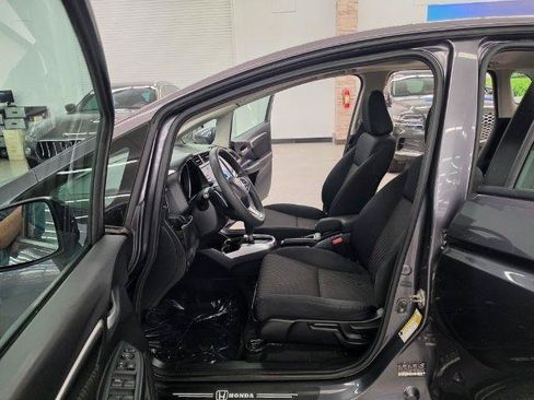 Used 2018 Honda Fit EX image 30