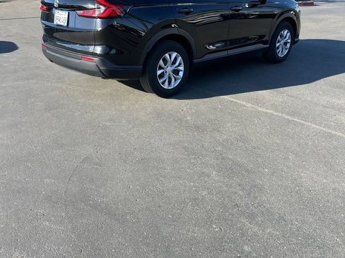 Used 2025 Honda CR-V LX image 6