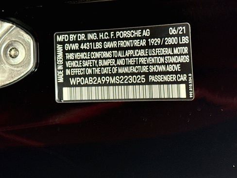 Used 2021 Porsche 911 Carrera 4S AWD/4WD image 36