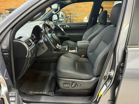 Used 2023 Lexus GX 460 Premium AWD/4WD image 19