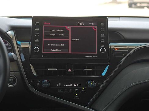 Used 2024 Toyota Camry XSE FWD image 19