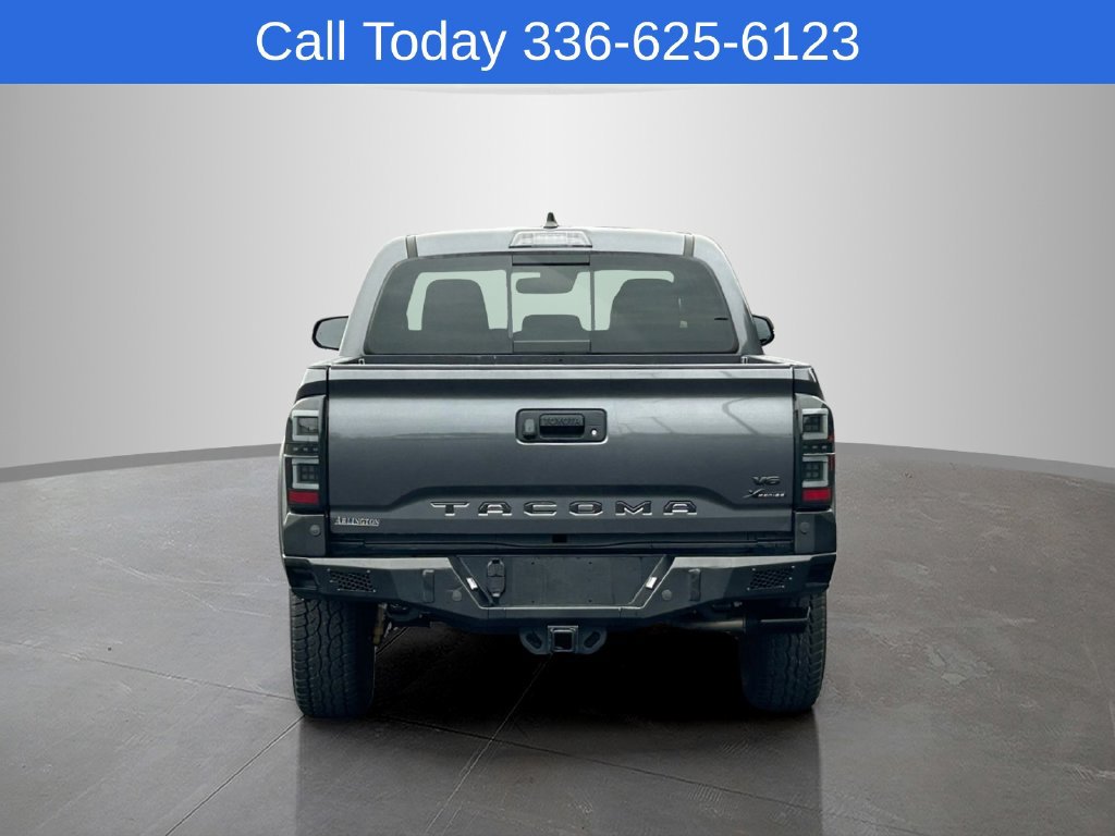 Used 2022 Toyota Tacoma TRD Off-Road w/ TRD Premium Off Road Package RWD image 4