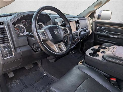 Used 2018 RAM 2500 Laramie w/ Convenience Group image 9