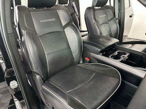 Used 2021 RAM 3500 Laramie image 33