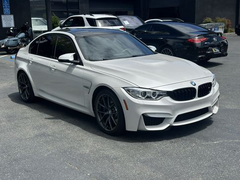 Used 2015 BMW M3 RWD image 7