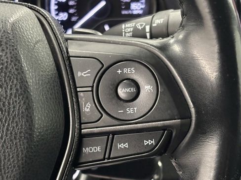 Used 2021 Toyota Camry SE image 15