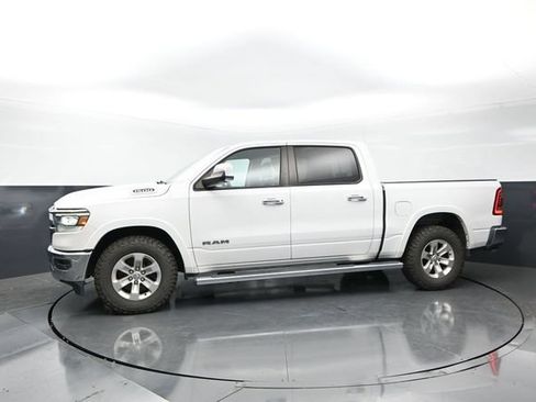 Used 2022 RAM 1500 Laramie AWD/4WD image 3