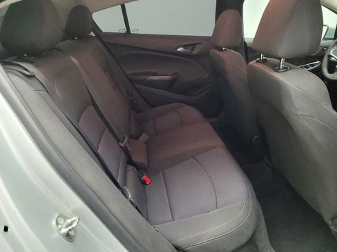 Used 2018 Chevrolet Cruze LS image 19