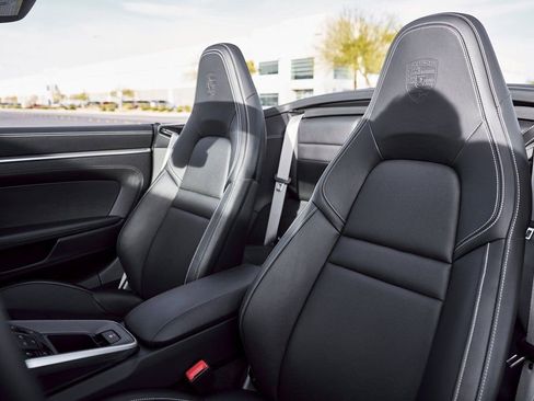 Used 2022 Porsche 911 Turbo S image 44