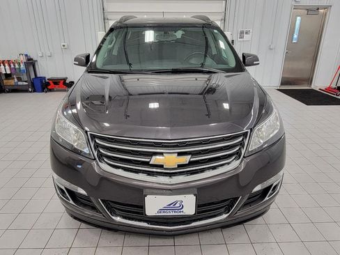 Used 2015 Chevrolet Traverse LT w/ Style and Technology Package FWD image 13