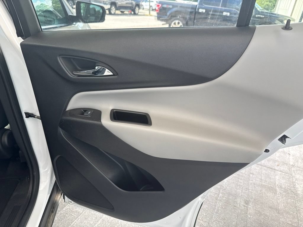 Used 2024 Chevrolet Equinox LT FWD image 44