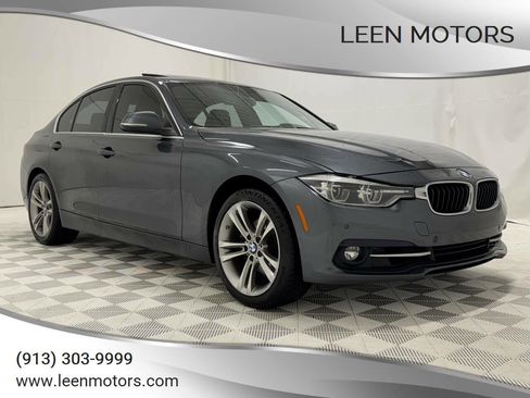 Used 2017 BMW 330i Sedan image 1