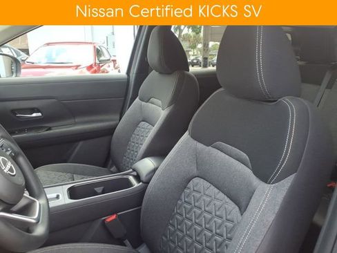 Certified 2025 Nissan Kicks SV w/ SV Premium Package image 3