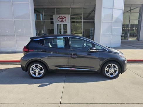 Used 2019 Chevrolet Bolt LT image 3