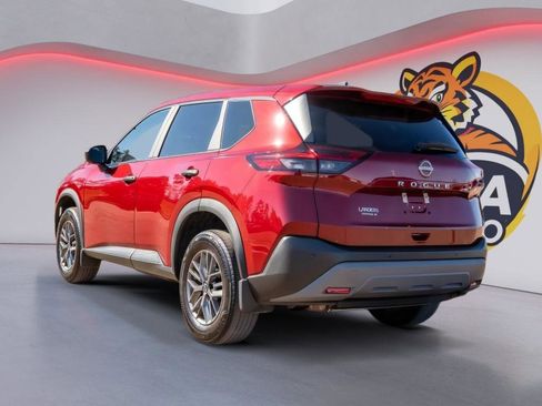 Used 2023 Nissan Rogue S image 7