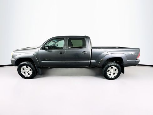 Used 2012 Toyota Tacoma 4x4 Double Cab w/ TRD Sport Pkg image 4