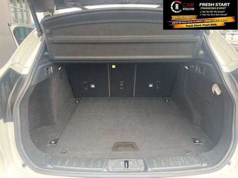 Used 2018 Jaguar F-PACE Premium image 14