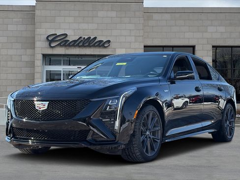 New 2026 Cadillac CT5 V image 5
